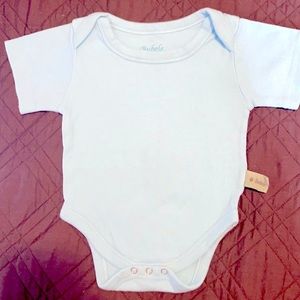 Bubele Baby Unisex Cream & Blue polka dot onesie